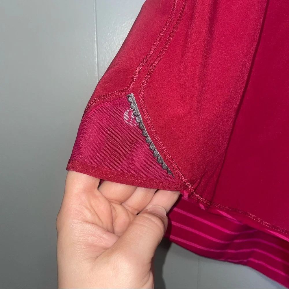 Lululemon Go the Distance Reversible Shorts West2East Stripe Bumble Berry Size 6